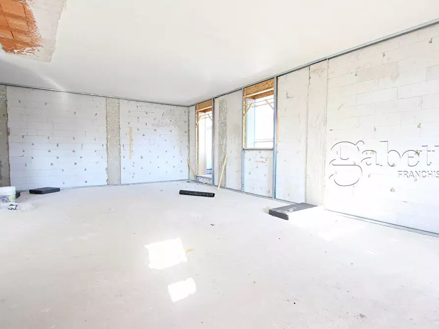 Immagine 6 di Quadrilocale in vendita  in Via Antonio Vivaldi a Dairago