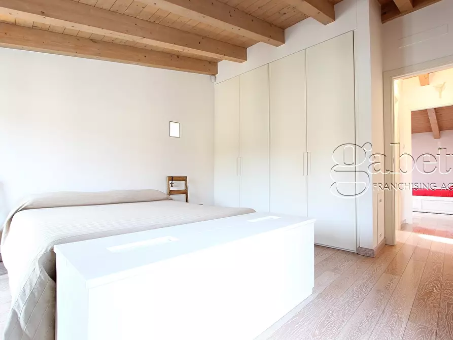 Immagine 17 di Trilocale in vendita  in piazza vittorio emanule a Nerviano