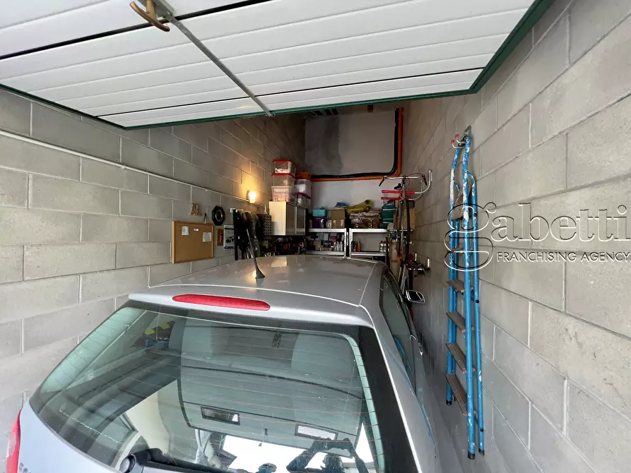 Immagine 15 di Bilocale in vendita  a Nerviano