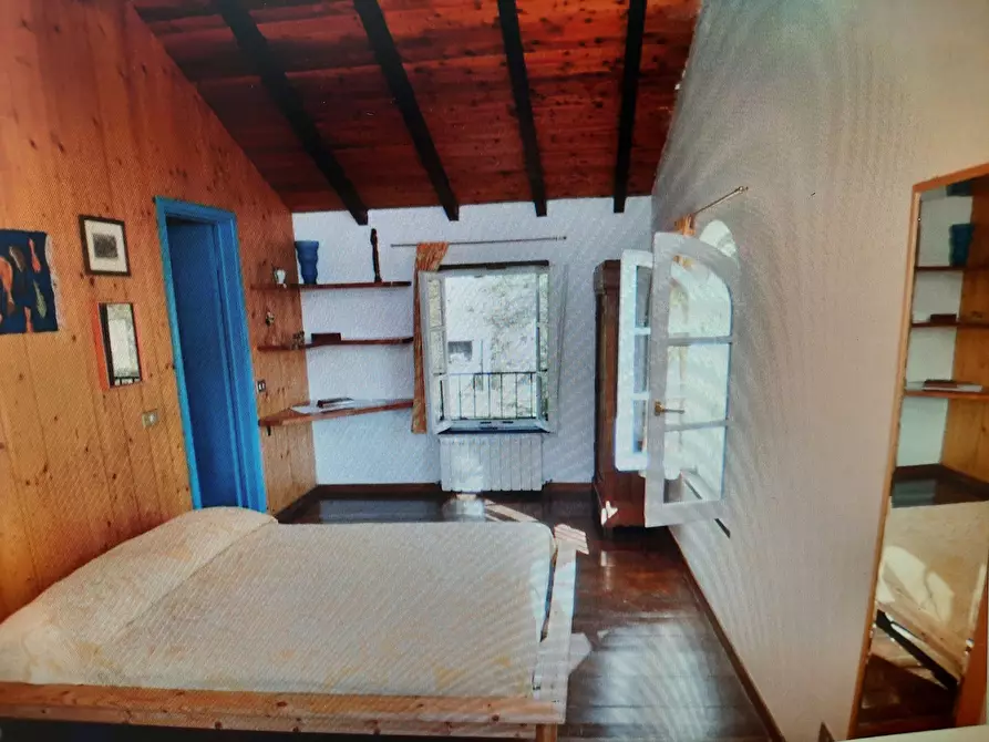 Immagine 8 di Rustico / casale in vendita  in Via del Colle e di Stabbiano a Lucca