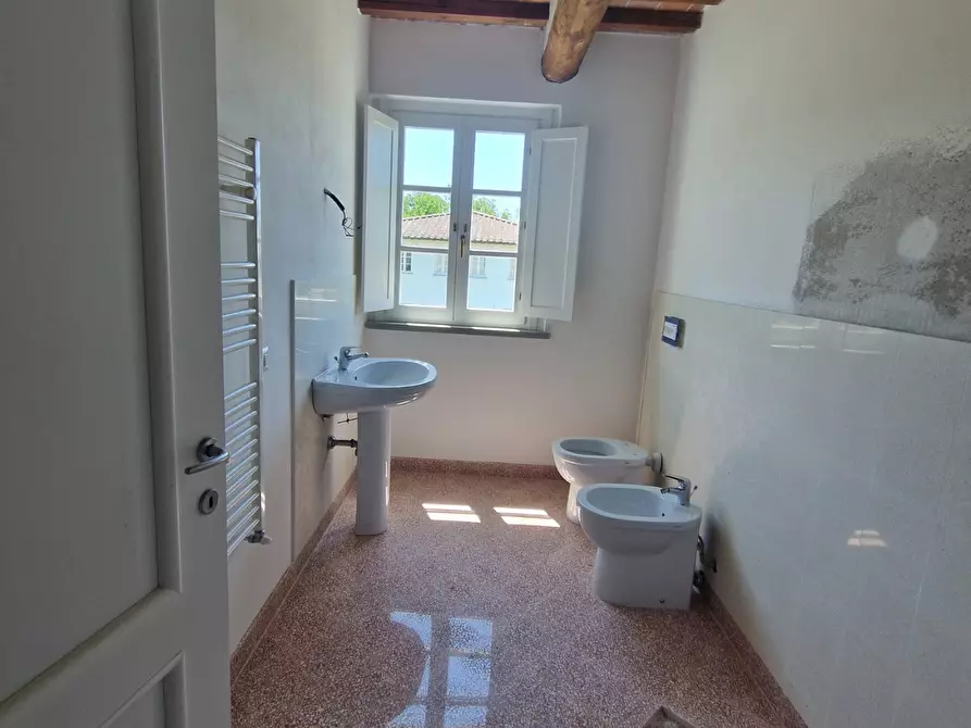 Immagine 19 di Casa bifamiliare in vendita  in Via delle Nubache 587 a Lucca
