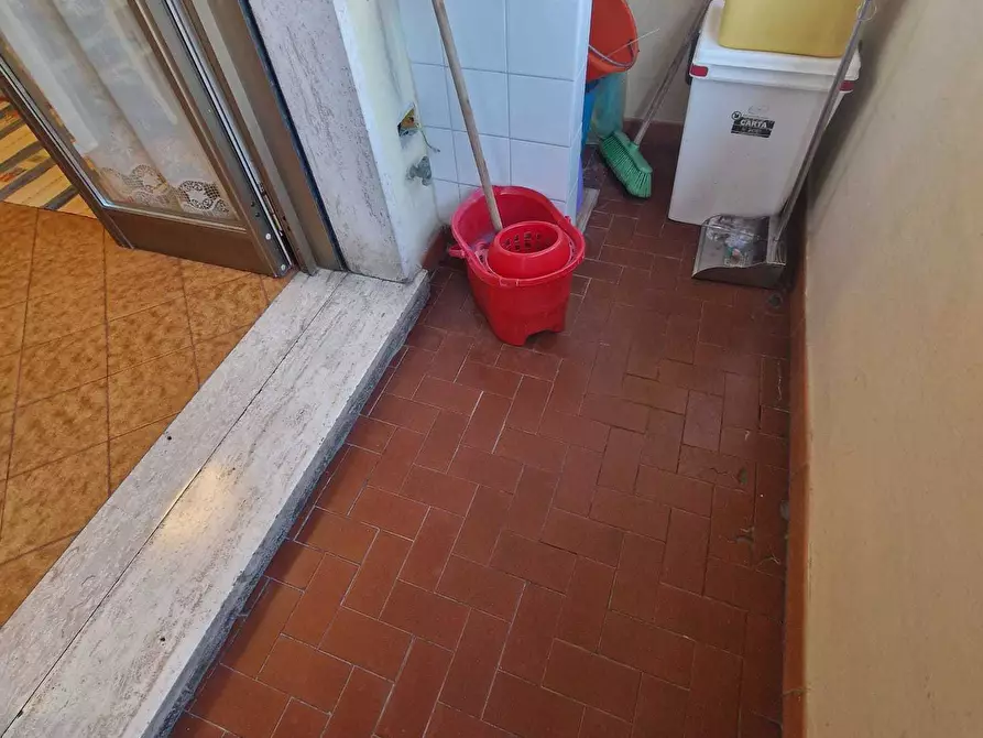 Immagine 15 di Appartamento in vendita  in Via Sant'Angelo a Lucca