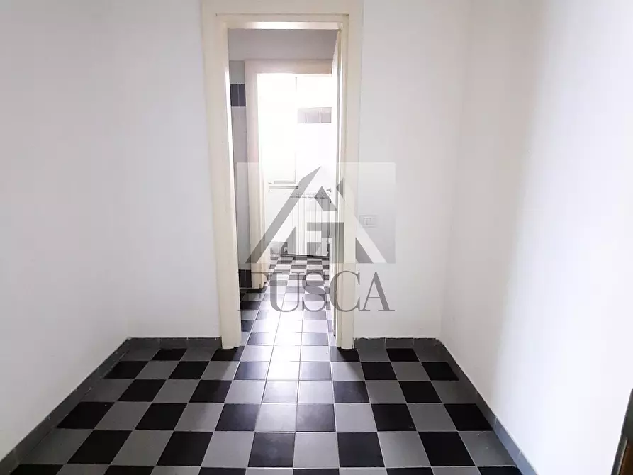 Immagine 5 di Ufficio in affitto  in Via per Corte Ceccotti a Lucca