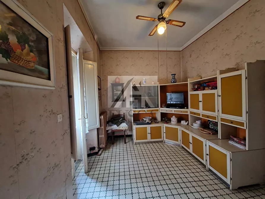 Immagine 18 di Casa bifamiliare in vendita  in Viale Lazzaro Papi 153 a Lucca