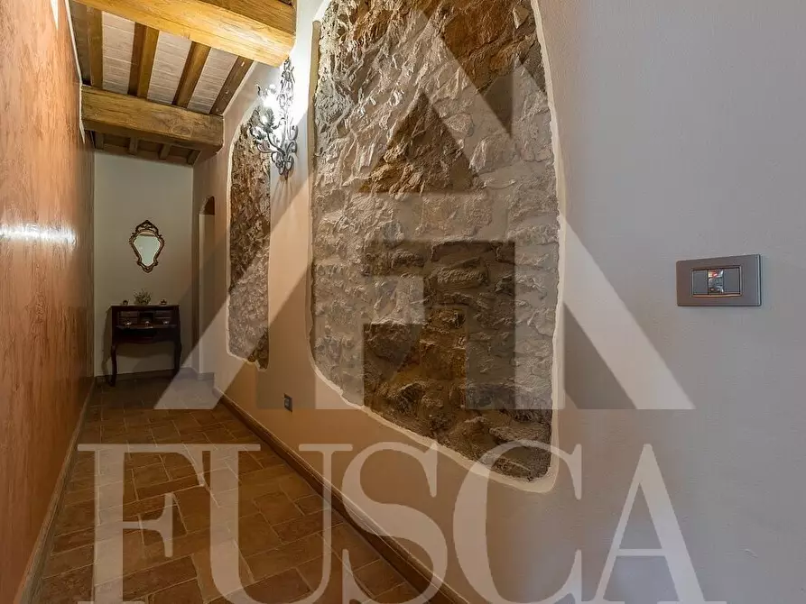 Immagine 19 di Rustico / casale in vendita  in Via Sarzanese 3482 a Lucca