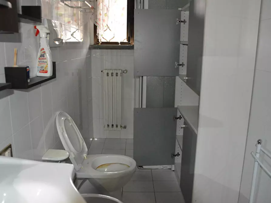 Immagine 51 di Villa in vendita  in Via della Chiesa XXIV a Lucca