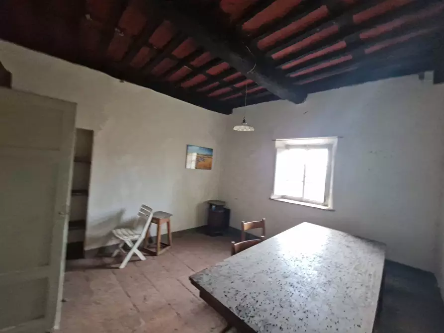 Immagine 22 di Rustico / casale in vendita  in Via montebonelli a Lucca