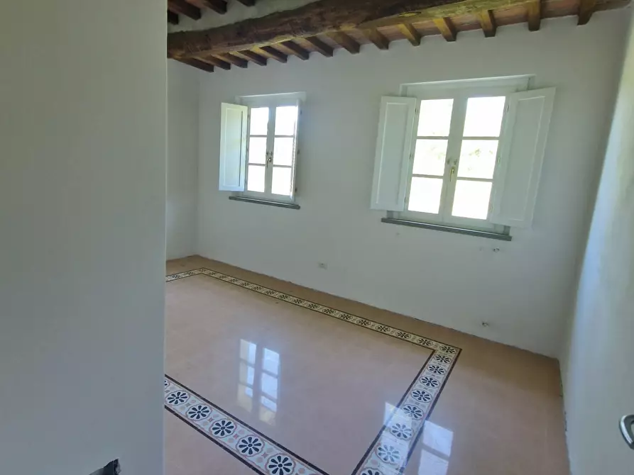 Immagine 20 di Casa bifamiliare in vendita  in Via delle Nubache 587 a Lucca