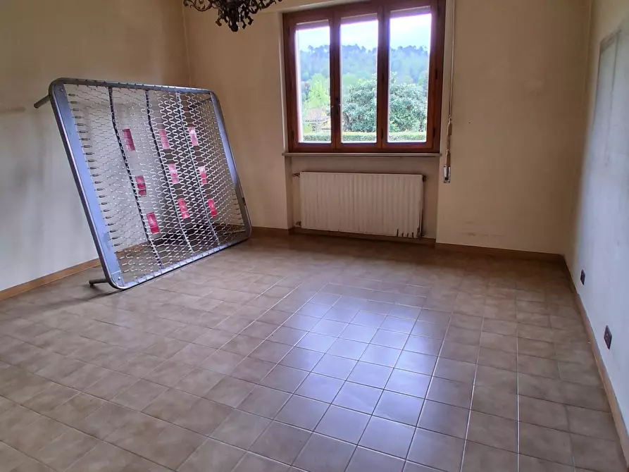 Immagine 10 di Pentalocale in vendita  in Via per Camaiore a Lucca