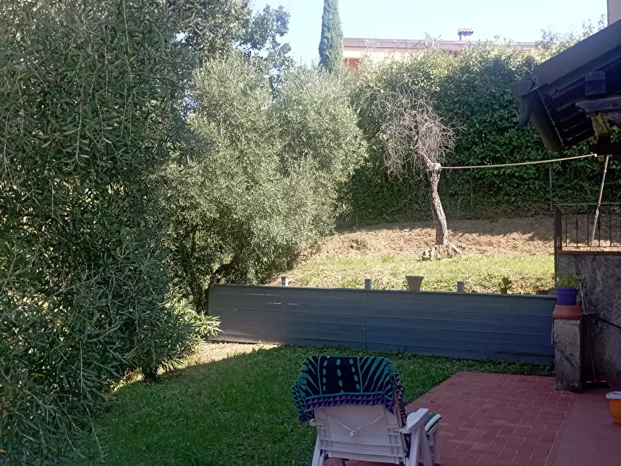 Immagine 9 di Villa in vendita  a Massarosa