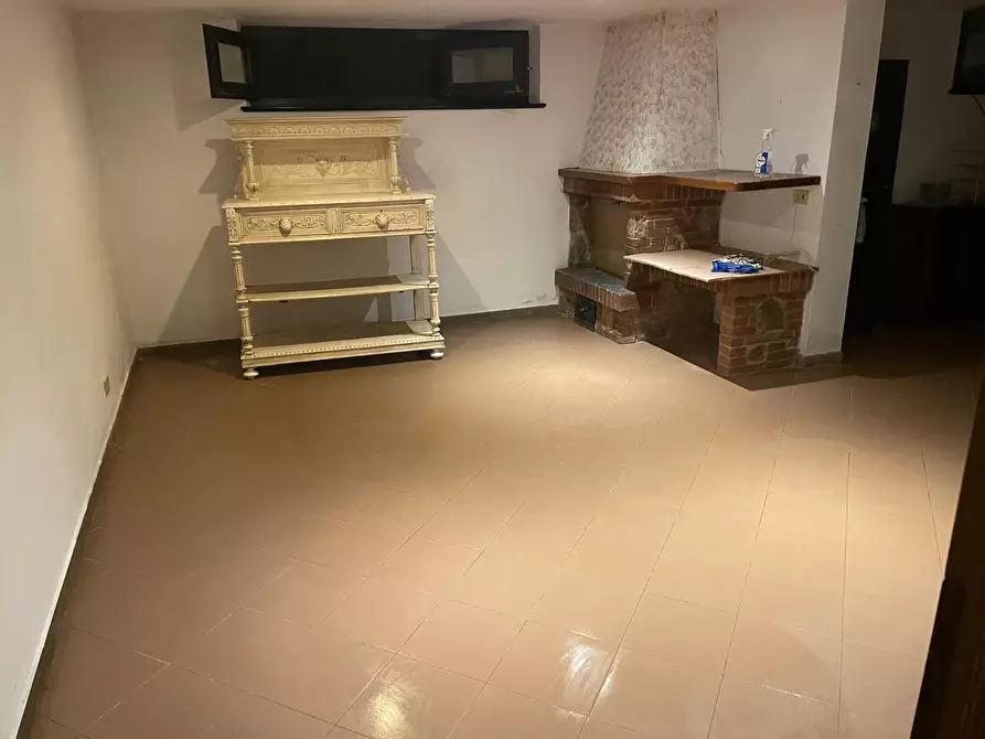 Immagine 11 di Villa in vendita  a Massarosa