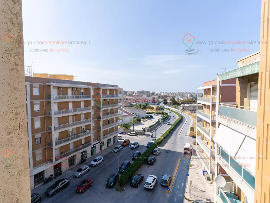 Immagine 26 di Appartamento in vendita  a Siracusa
