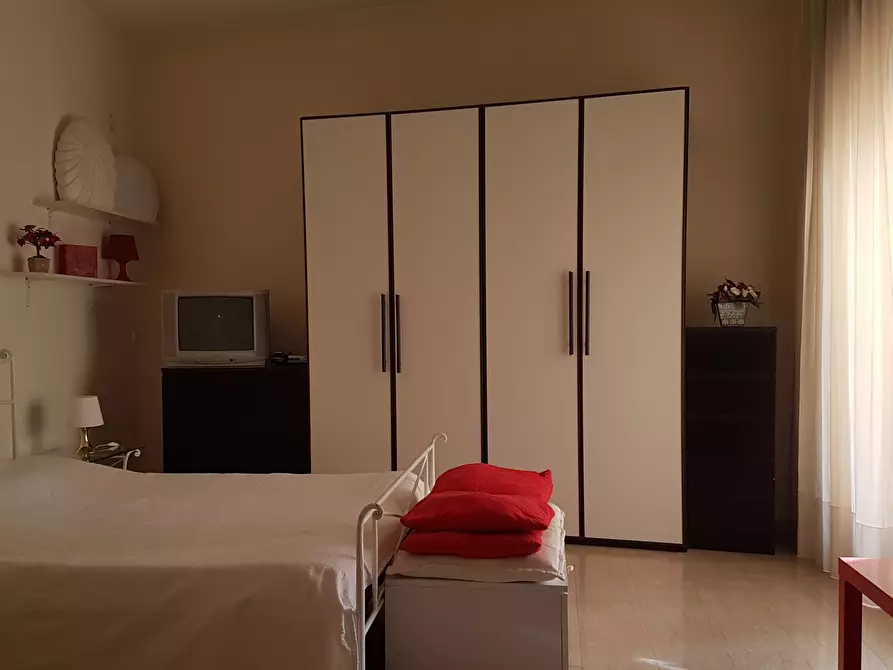 Immagine 27 di Appartamento in affitto  a Siracusa