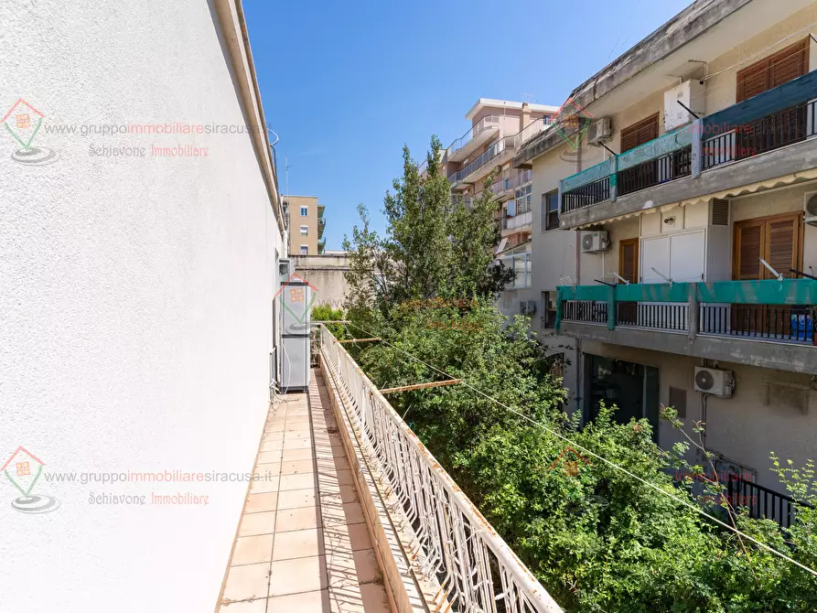 Immagine 15 di Appartamento in vendita  a Siracusa
