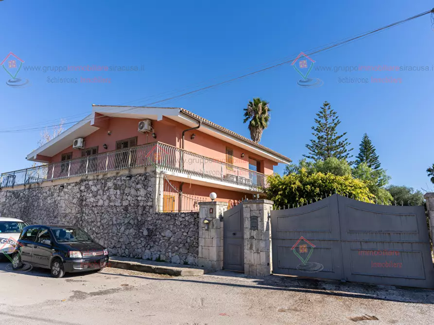 Immagine 78 di Casa indipendente in vendita  a Siracusa