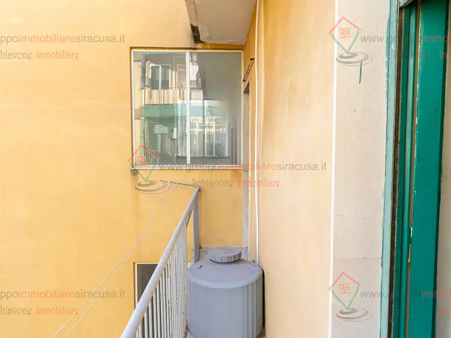 Immagine 13 di Appartamento in affitto  a Siracusa