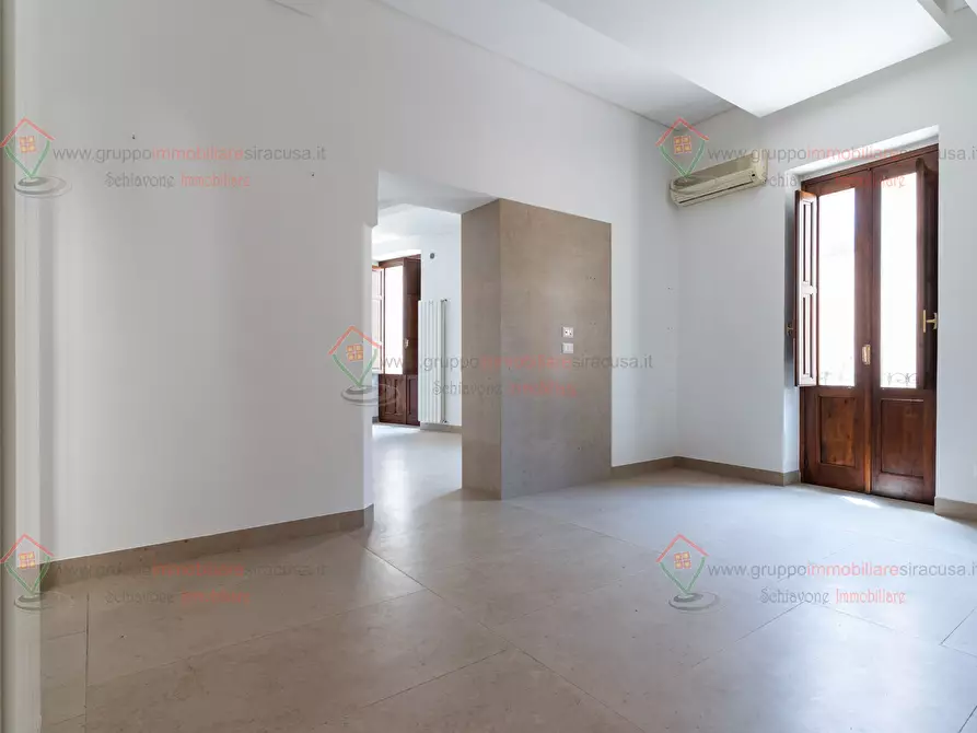 Immagine 6 di Quadrilocale in vendita  a Siracusa