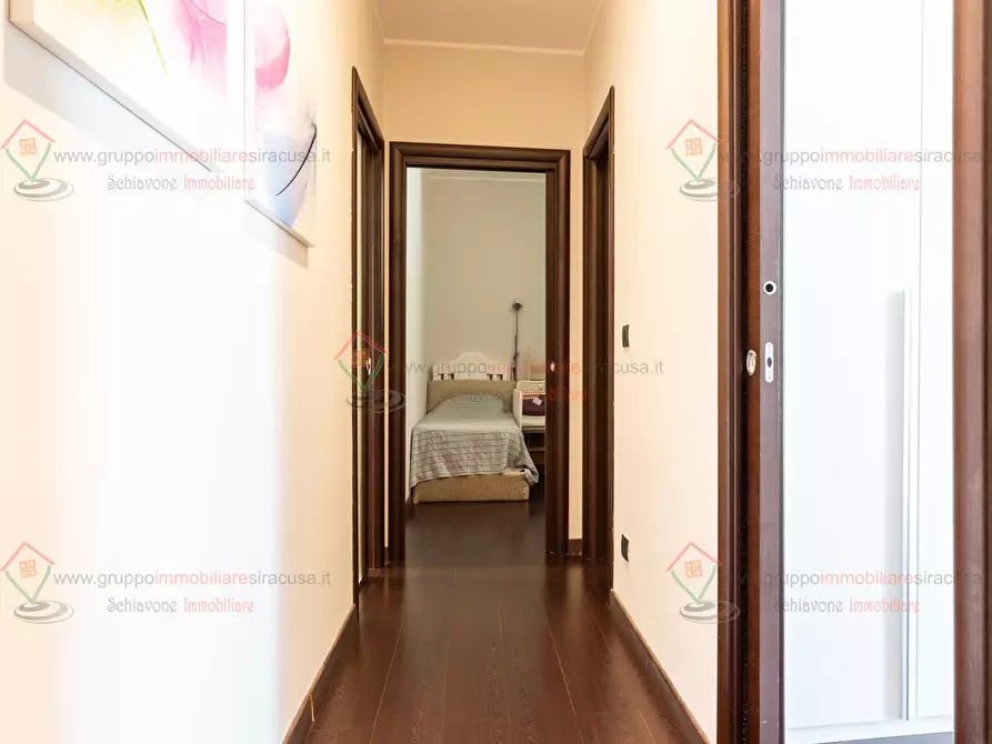 Immagine 16 di Trilocale in vendita  a Siracusa