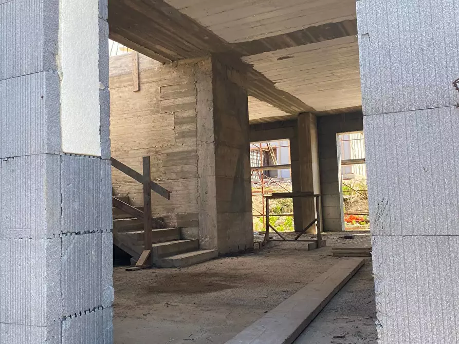 Immagine 35 di Casa bifamiliare in vendita  a Siracusa