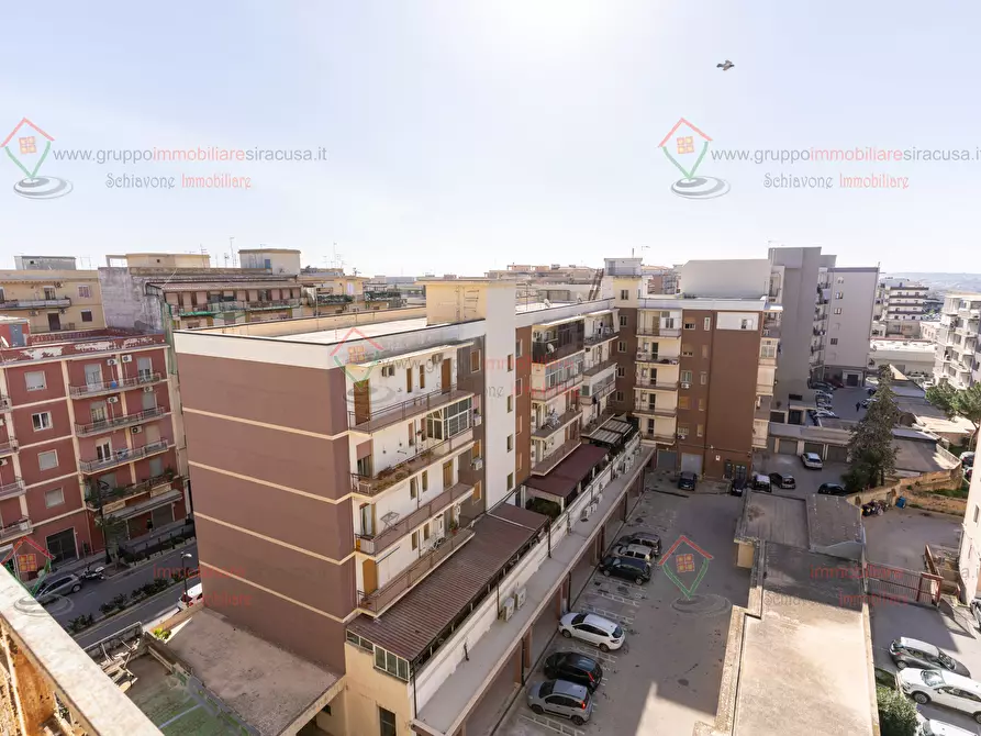 Immagine 20 di Pentalocale in vendita  a Siracusa