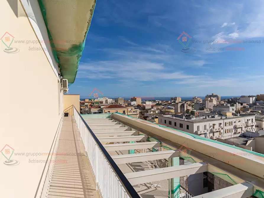 Immagine 17 di Appartamento in affitto  a Siracusa