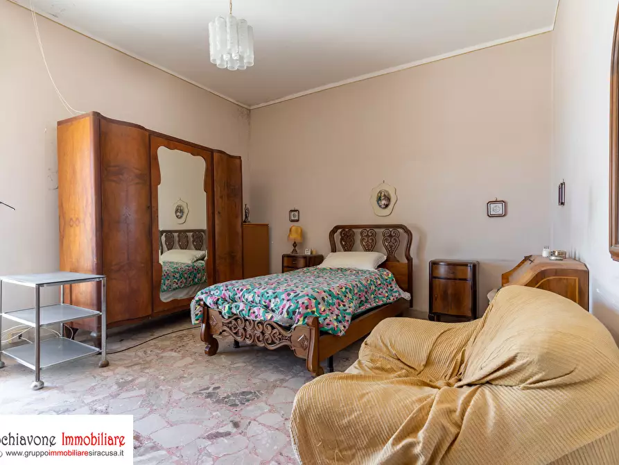 Immagine 19 di Attico in vendita  a Siracusa