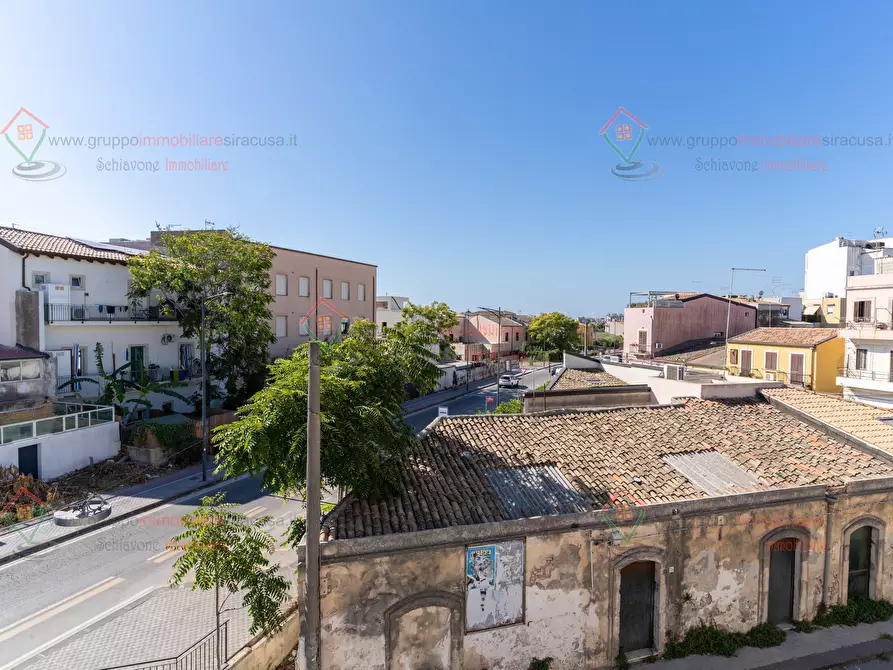 Immagine 29 di Quadrilocale in vendita  a Siracusa