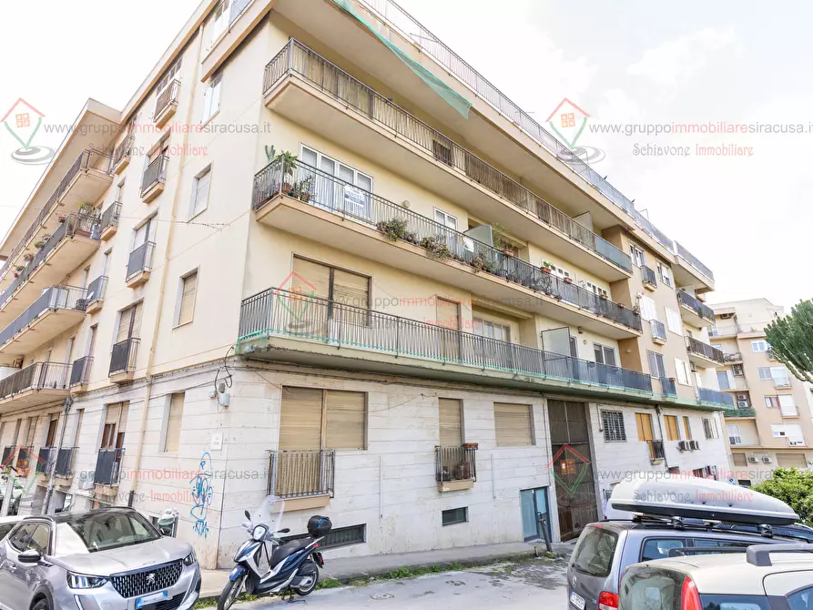 Immagine 10 di Ufficio in vendita  a Siracusa