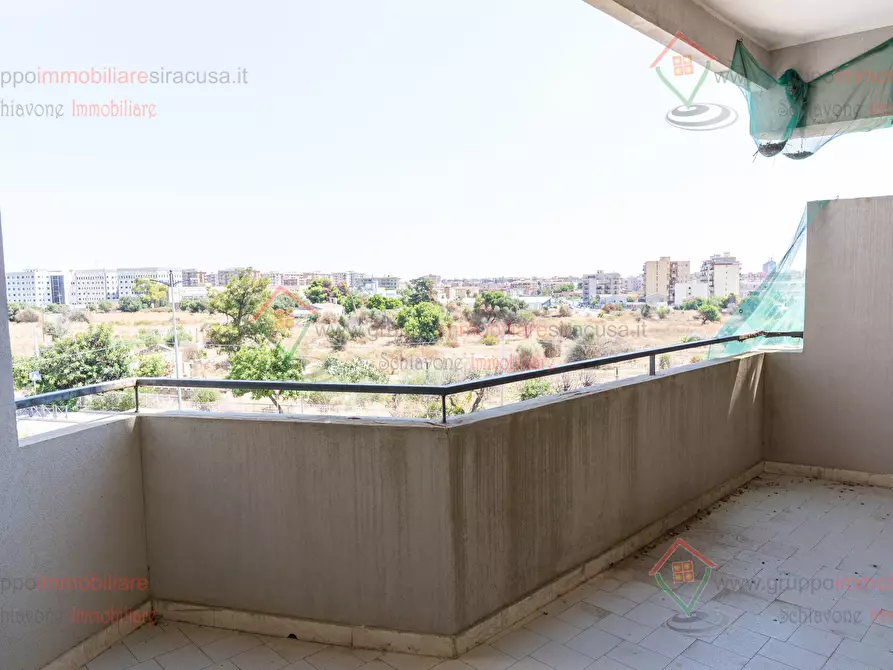 Immagine 23 di Pentalocale in vendita  a Siracusa