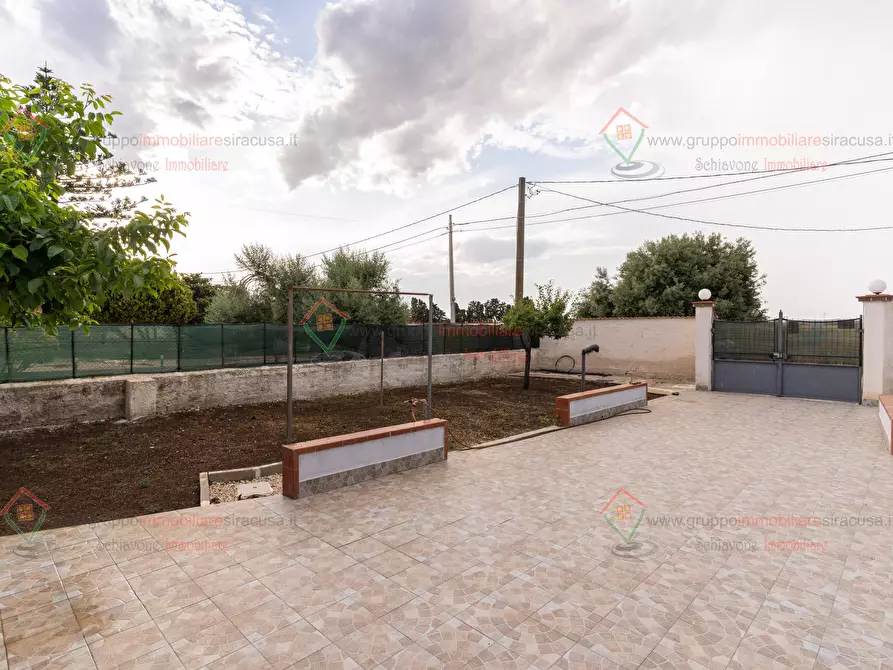 Immagine 28 di Casa indipendente in vendita  a Siracusa