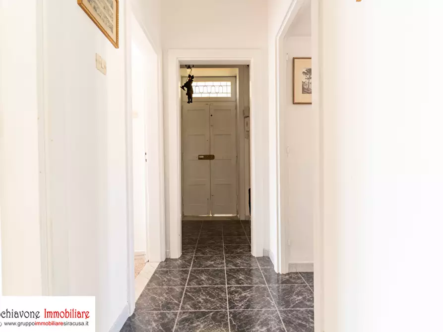 Immagine 23 di Trilocale in vendita  a Siracusa