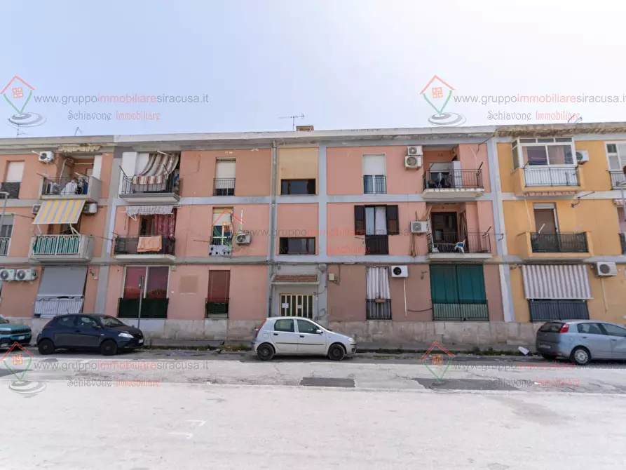 Immagine 1 di Trilocale in vendita  a Siracusa