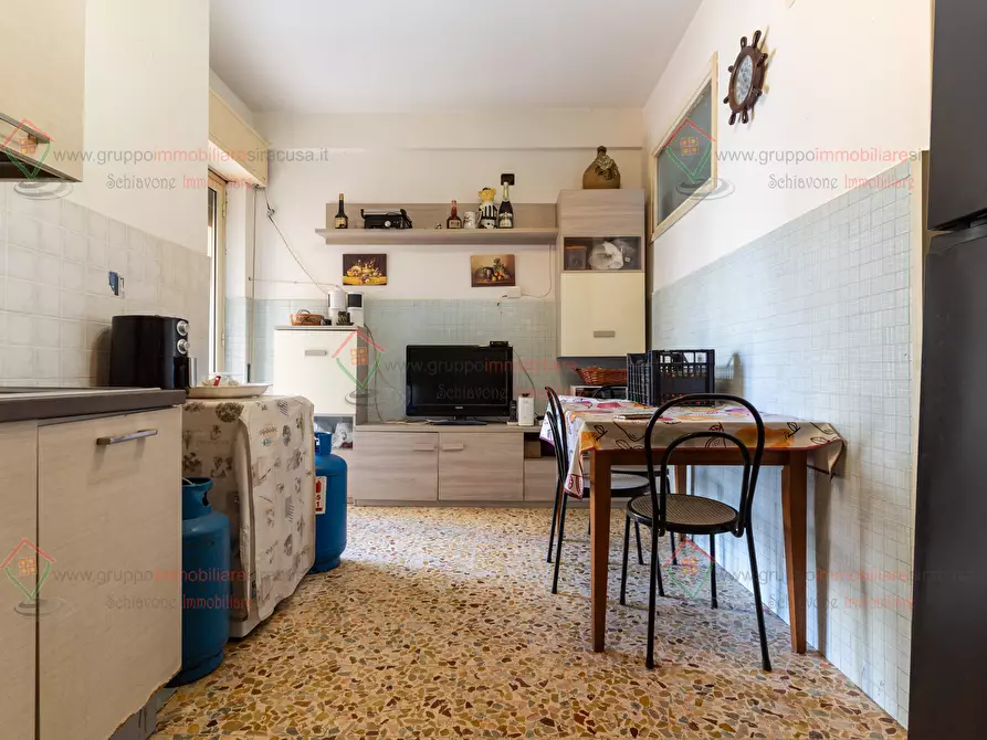 Immagine 5 di Quadrilocale in vendita  a Siracusa