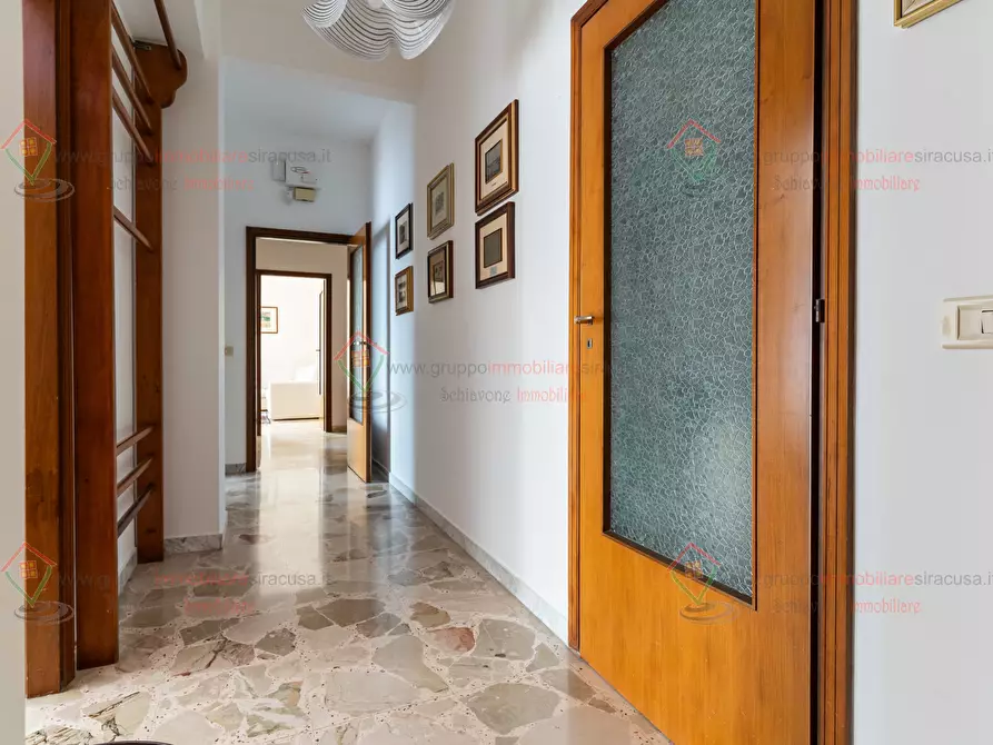 Immagine 19 di Pentalocale in vendita  a Siracusa