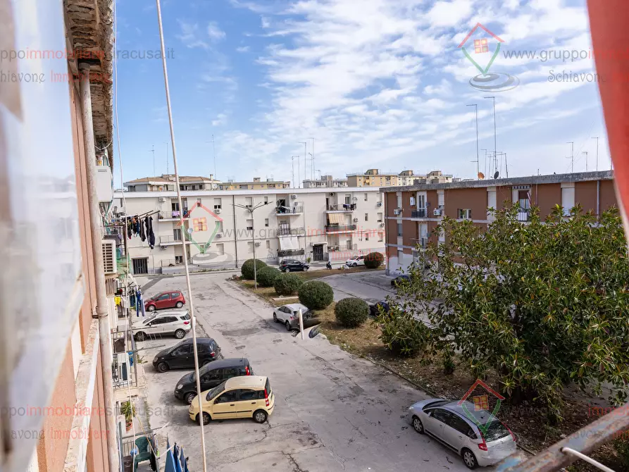 Immagine 1 di Trilocale in vendita  a Siracusa