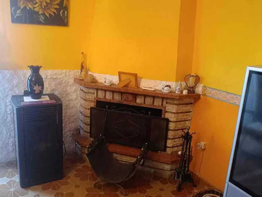 Immagine 12 di Casa trifamiliare in vendita  a Canicattini Bagni