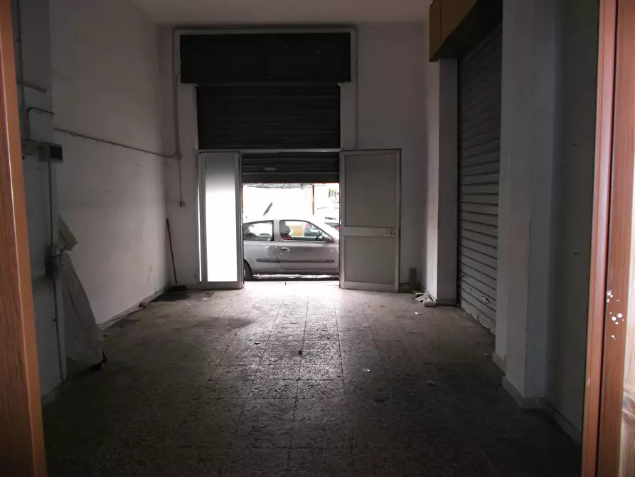 Immagine 8 di Laboratorio in affitto  a Siracusa