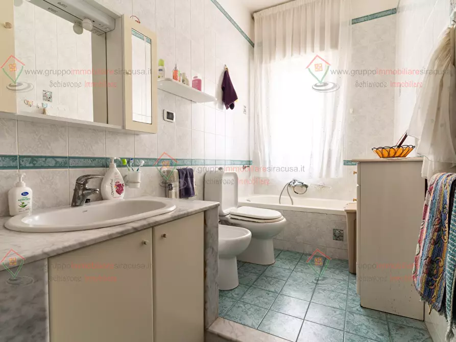 Immagine 7 di Quadrilocale in vendita  a Siracusa