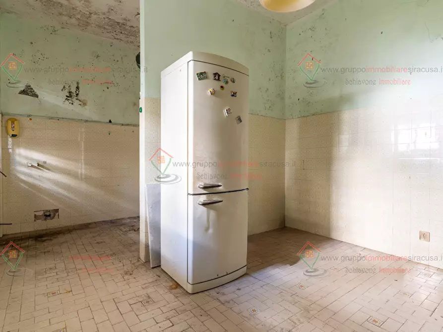 Immagine 11 di Appartamento in vendita  a Siracusa