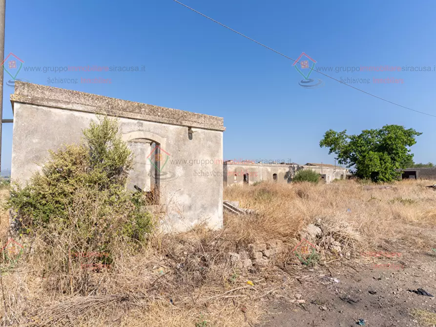 Immagine 13 di Rustico / casale in vendita  a Siracusa