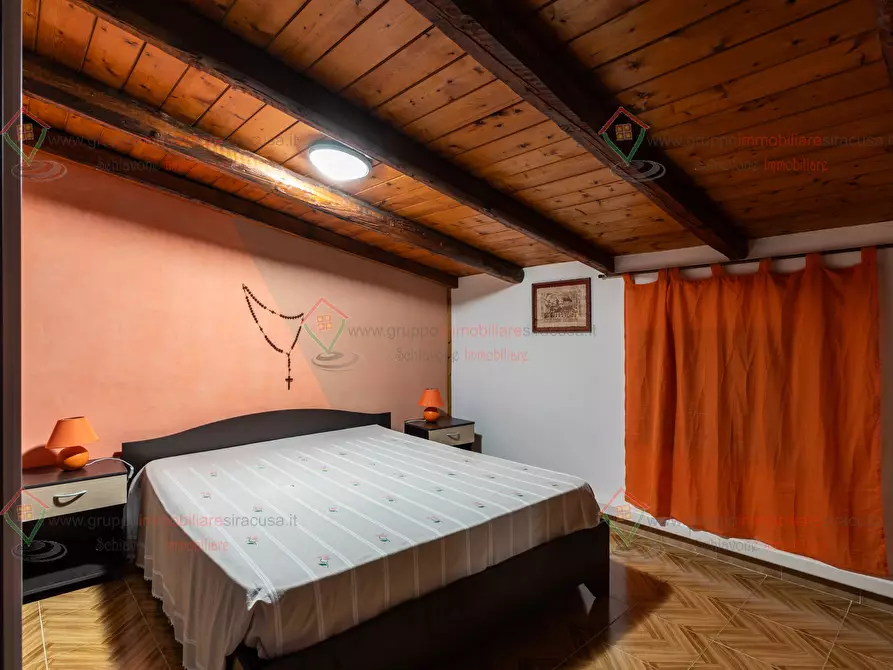 Immagine 18 di Villa in vendita  a Siracusa