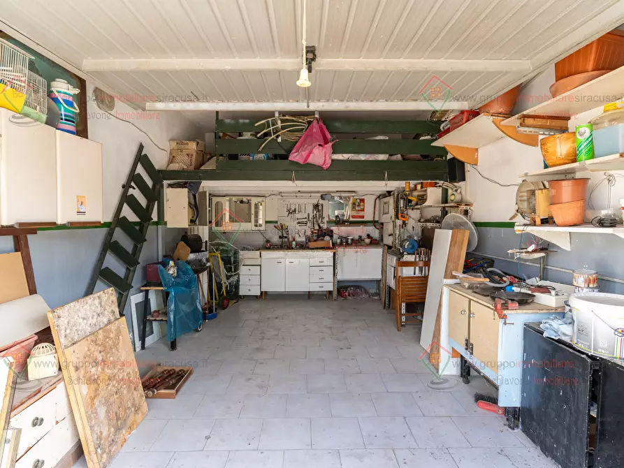 Immagine 24 di Quadrilocale in vendita  a Siracusa