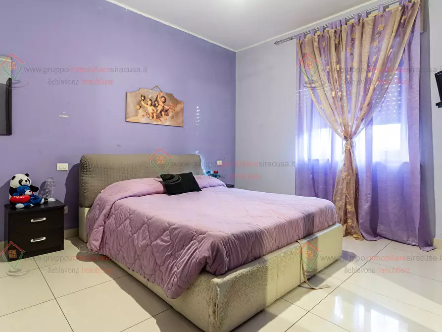 Immagine 8 di Trilocale in vendita  a Siracusa