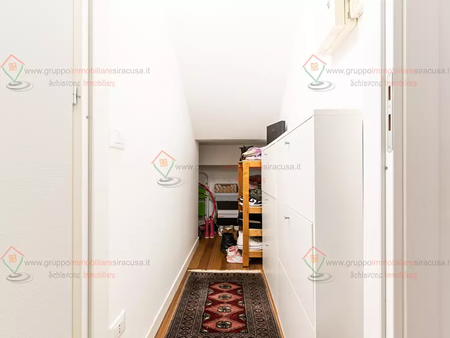 Immagine 9 di Casa bifamiliare in vendita  a Siracusa