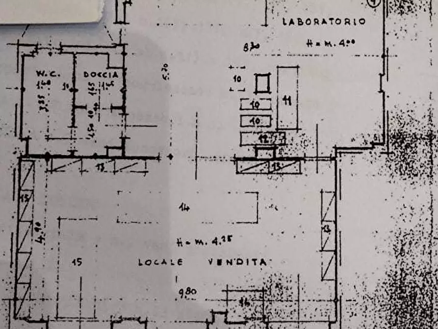 Immagine 2 di Locale commerciale in affitto  a Siracusa