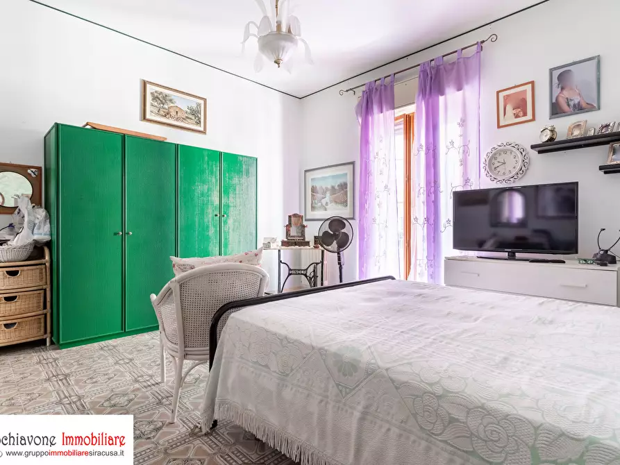Immagine 25 di Pentalocale in vendita  a Siracusa