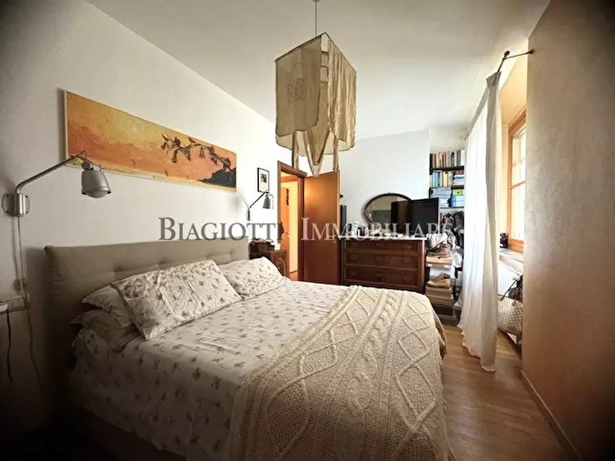 Immagine 18 di Trilocale in vendita  a Livorno