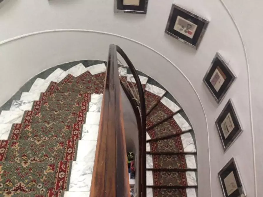 Immagine 12 di Casa semindipendente in vendita  a Livorno