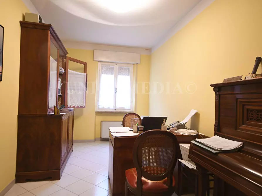 Immagine 5 di Appartamento in vendita  in SP30 46 a Ameglia