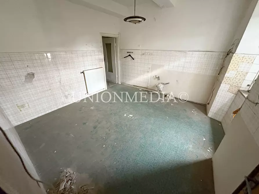 Immagine 5 di Appartamento in vendita  in Via Porta Parma 12 a Sarzana